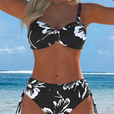 Bikini su aukšta apykakle ir raštu, dvidalis