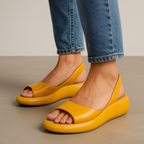 Leta | Atviros ir neslystančios sandalos