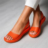 Leta | Atviros ir neslystančios sandalos