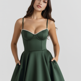 Ona | Stulbinantis elegantiškumas