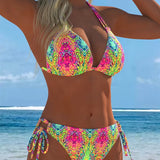 Spalvingi bikinis su dizainu ant kaklo dirželiais