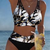 Bikinis su Petnešėlėmis ir Blizgančia Iškirpte