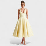 Liuba | Tekstūruota midi suknelė su V formos iškirpte